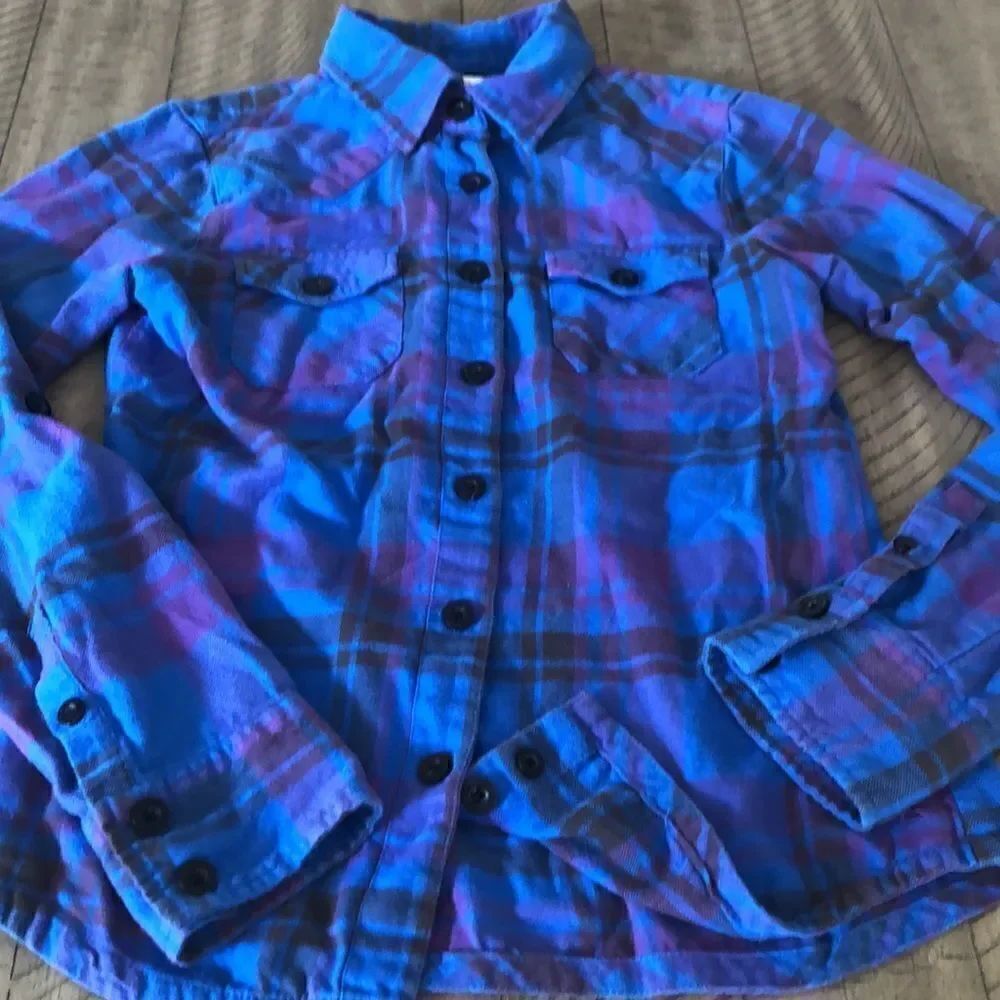 O’Neill Logo 💯 Cotton Cargo Flannel Shirt 2 Perfectly Positioned Pockets Warm!